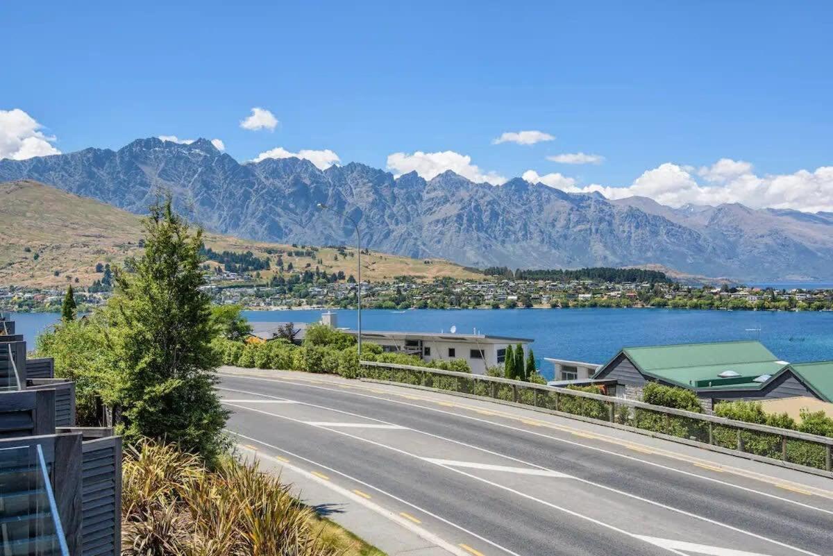 Luxury Lake View - 1 Bedroom Queenstown Eksteriør bilde